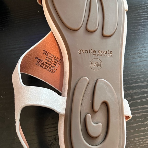 gentle souls Shimmery Pearl White T-Strap Sandal - Picture 7 of 12